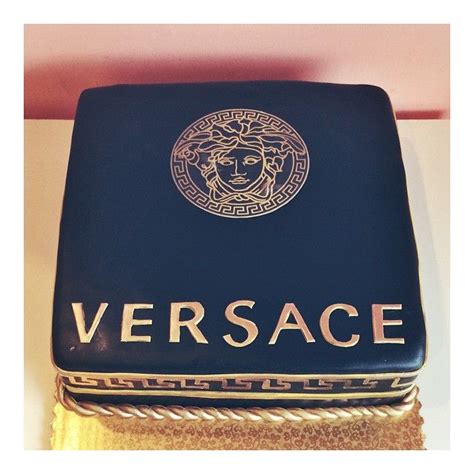 versace taart|versace pink black and white.